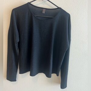 Beyond Yoga Black Long Sleeve Tee